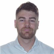 Graduado en Informática en Burdeos. Profesor de materias científicas con opción de enseñar lenguas extranjeras